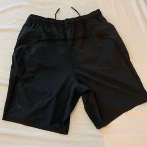 Lululemon pacebreaker 9” short